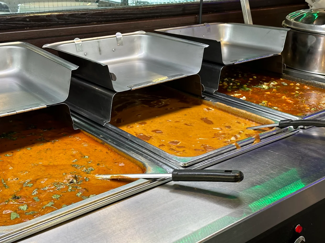 Best Pakistani & Indian restaurant in Edmonton, AB