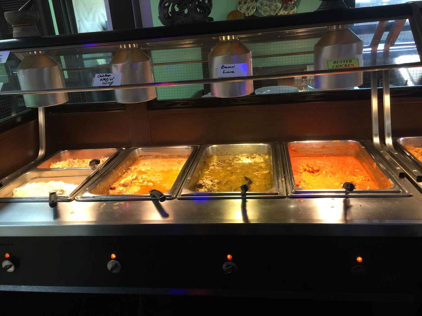 Experience authentic Pakistani & East Indian cuisine at Shan e’ Punjab in Edmonton